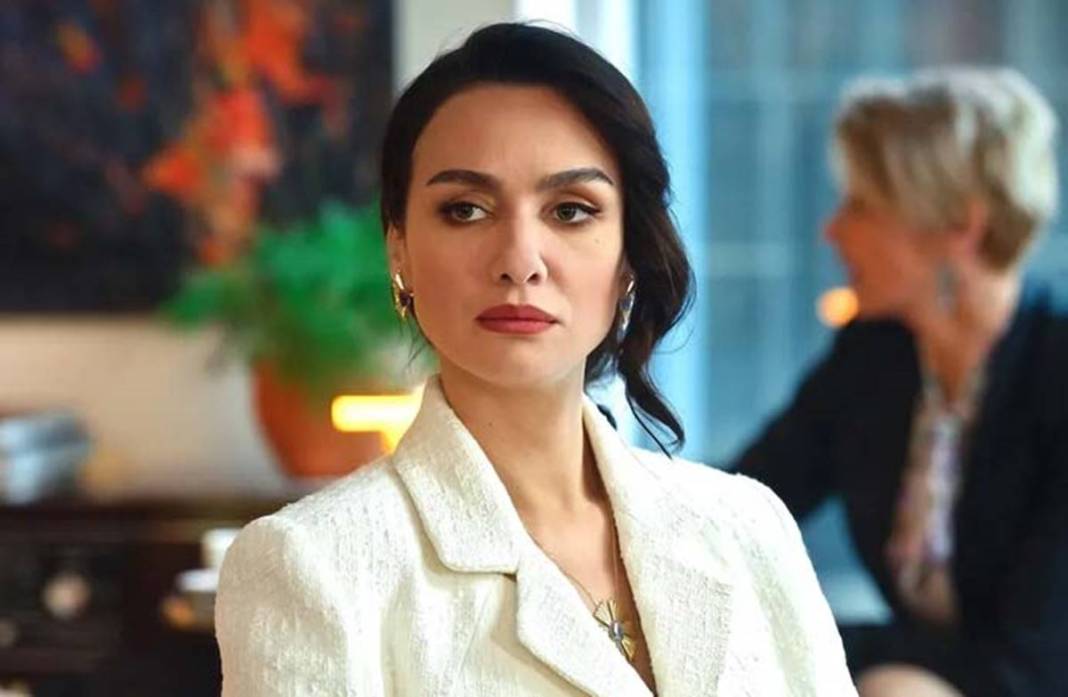 Netflix'te herkes bu diziyi izliyor! En çok izlenen diziler listesi güncellendi 2